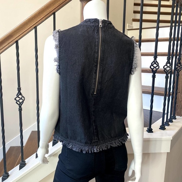 🎯FINAL SALE🎯 GAP 1969 Mock Neck Crop Top in Washed Black - N0420-5 - Picture 4 of 9